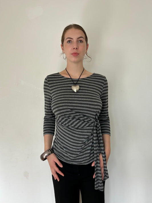 Grey striped slouchy tie up top (size 8/10)